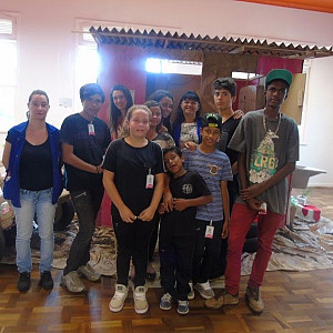 Adolescentes_do_fas_visitam_memorial_dra_zilda_arns_19_20160316_1853413472 266 800 600 80 rd 255 255 255