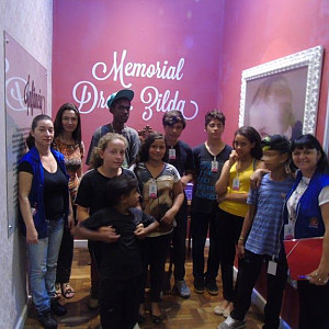 Adolescentes_do_fas_visitam_memorial_dra_zilda_arns_21_20160316_1668477947 268 800 600 80 rd 255 255 255